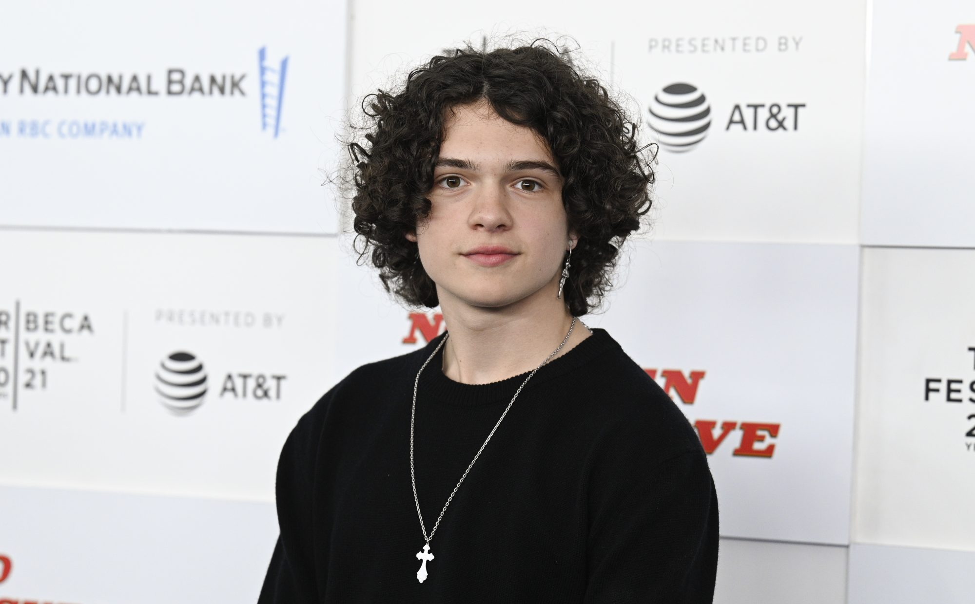 Noah Jupe e1654709881296 - Quackity Store